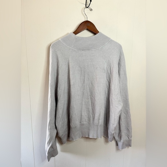 Varley grey white knit textured maceo 2.0 sweatshirt size L new - Picture 7 of 7